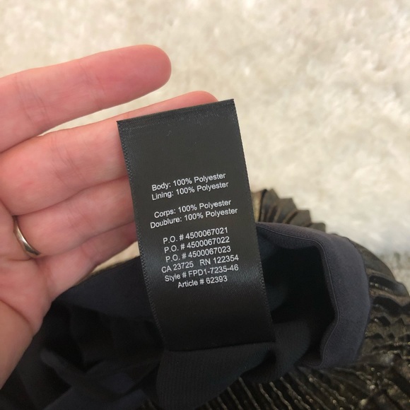 Aritzia Babaton Jude Pleated Midi Skirt - Picture 8 of 8